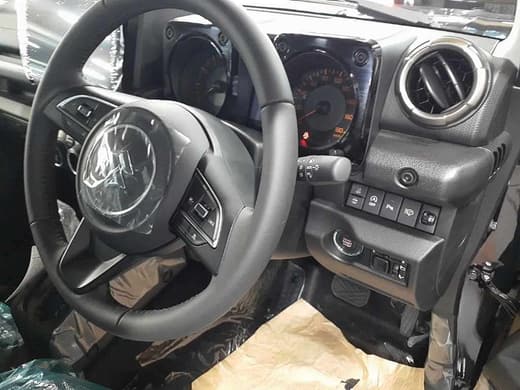 SUZUKI JIMNY NOMADE image 3