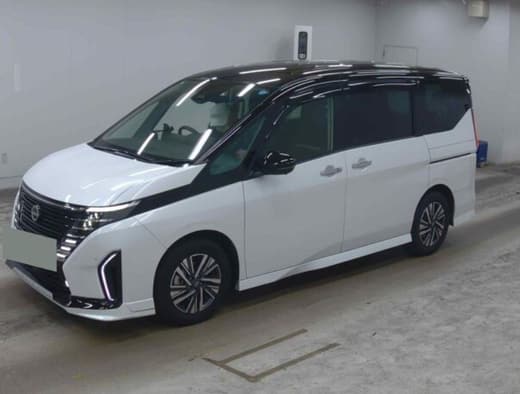NISSAN SERENA image 4