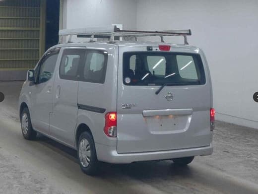 NISSAN NV200 VANETTE WAGON image 2